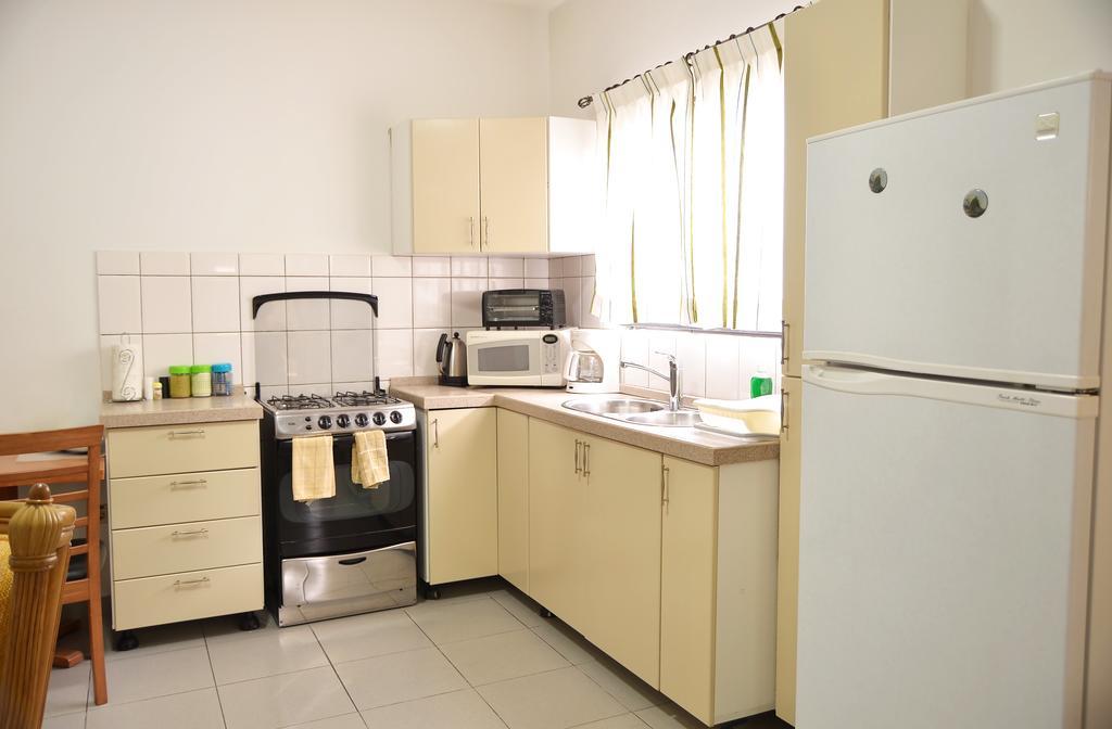 Rachel'S Apartments Парамарибо Екстериор снимка