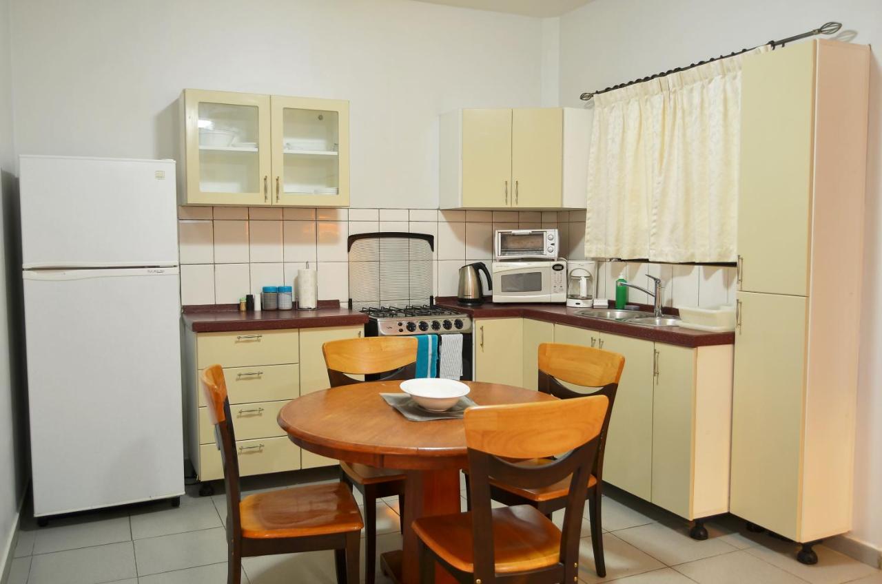 Rachel'S Apartments Парамарибо Екстериор снимка